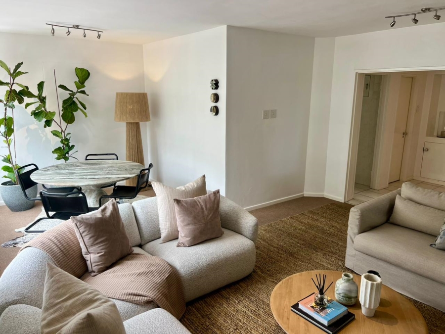 To Let 2 Bedroom Property for Rent in Sea Point Western Cape